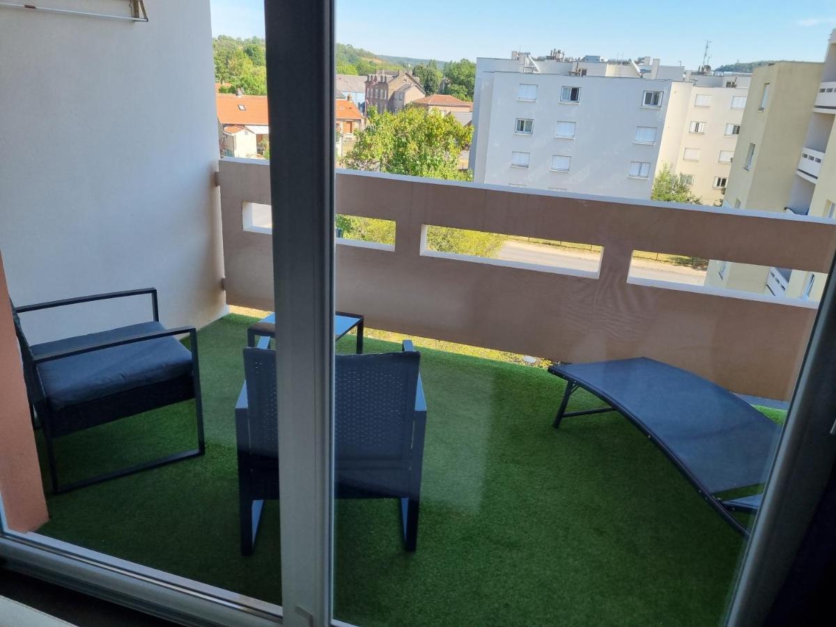 Bel Appartement 2 Chambres ,Residence Privee Givet Εξωτερικό φωτογραφία