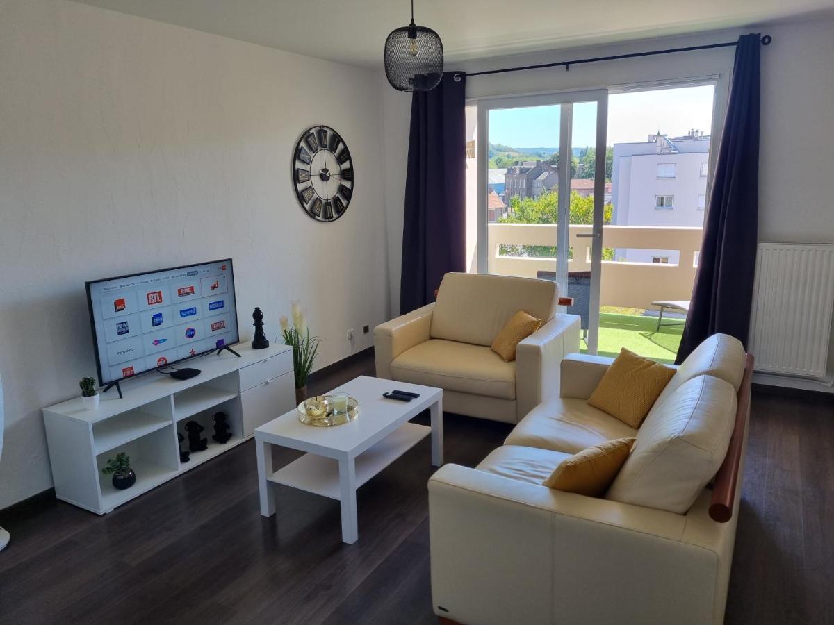 Bel Appartement 2 Chambres ,Residence Privee Givet Εξωτερικό φωτογραφία