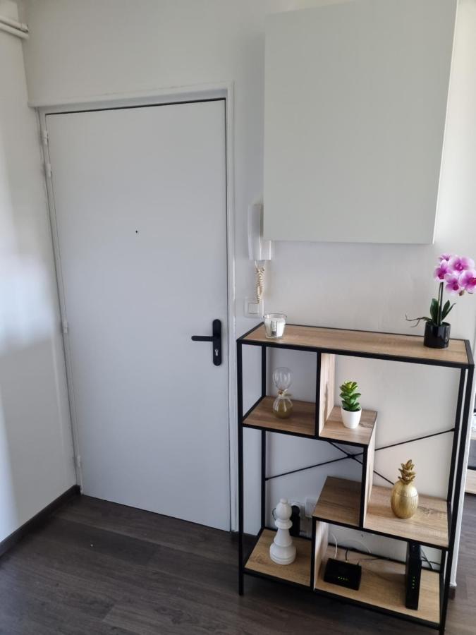 Bel Appartement 2 Chambres ,Residence Privee Givet Εξωτερικό φωτογραφία