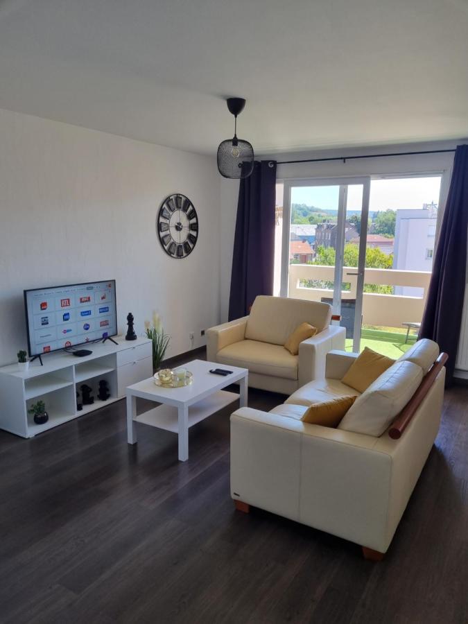 Bel Appartement 2 Chambres ,Residence Privee Givet Εξωτερικό φωτογραφία