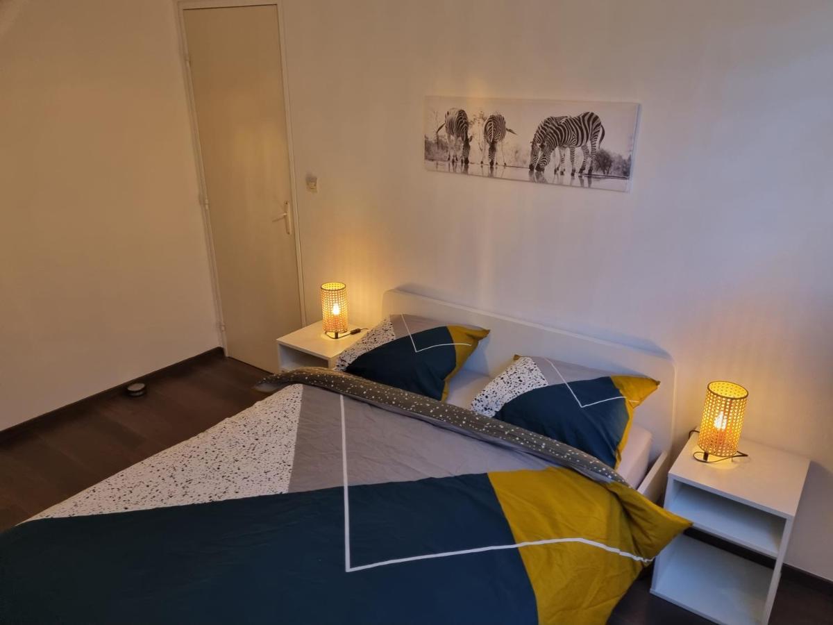 Bel Appartement 2 Chambres ,Residence Privee Givet Εξωτερικό φωτογραφία